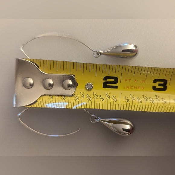 925 CFJ Thai Sterling Silver Teardrop Earrings. Length 2.25" - Picture 8 of 12